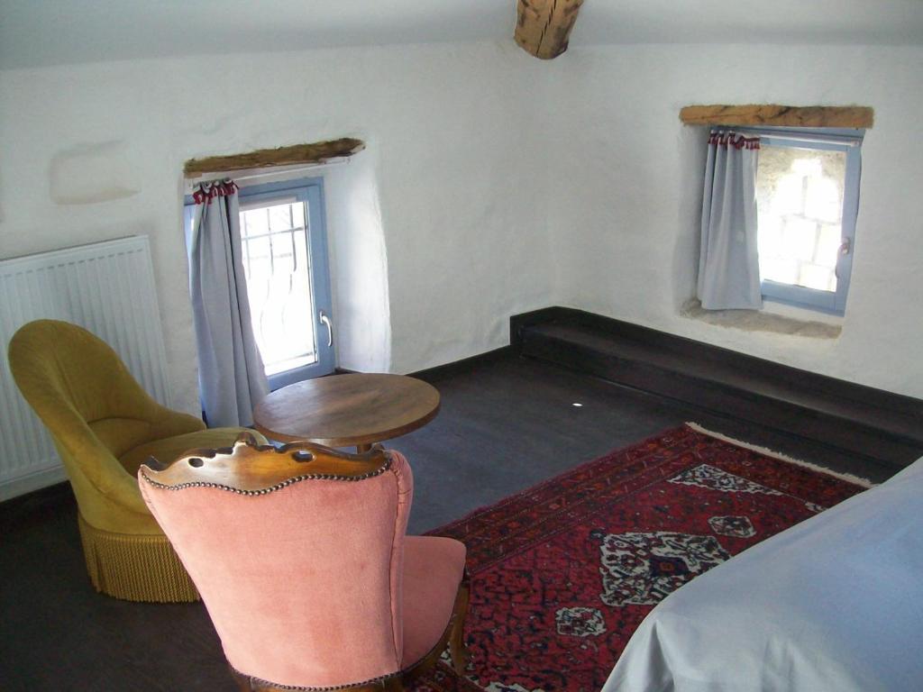 Le Vin De L'Ete Bed and Breakfast Ponet-et-Saint-Auban Rum bild