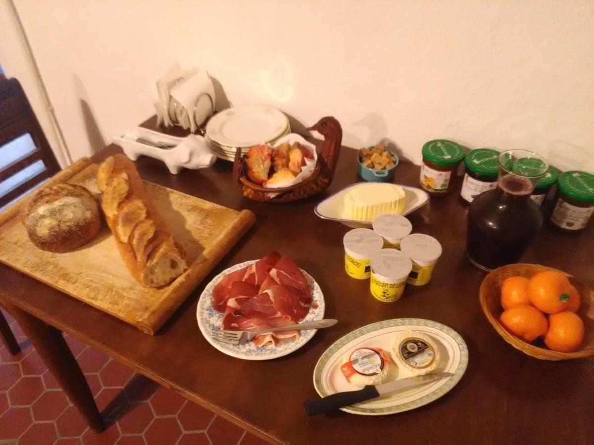 Le Vin De L'Ete Bed and Breakfast Ponet-et-Saint-Auban Exteriör bild